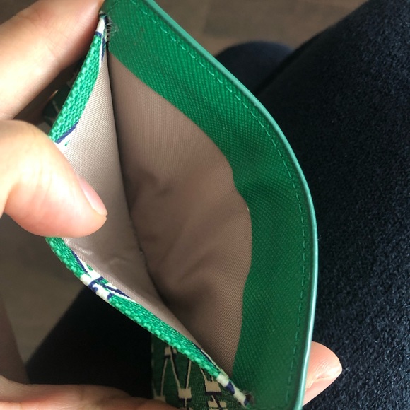 Hazzys Cardholder - Picture 2 of 4